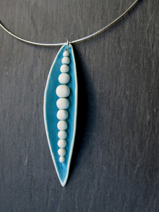 Large Pea Pod Necklace - Image 4