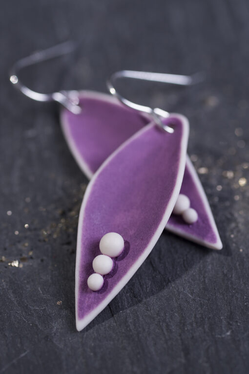 Three Peas in a Pod Earrings - Image 5