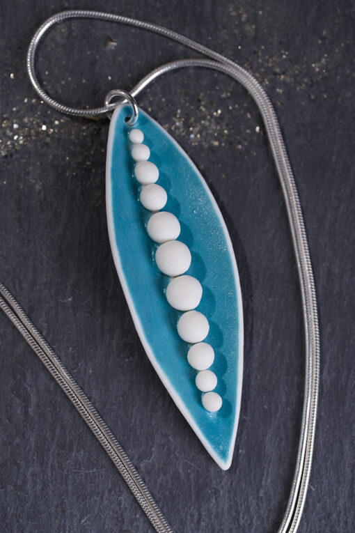 Small Pea Pod Necklace - Image 3